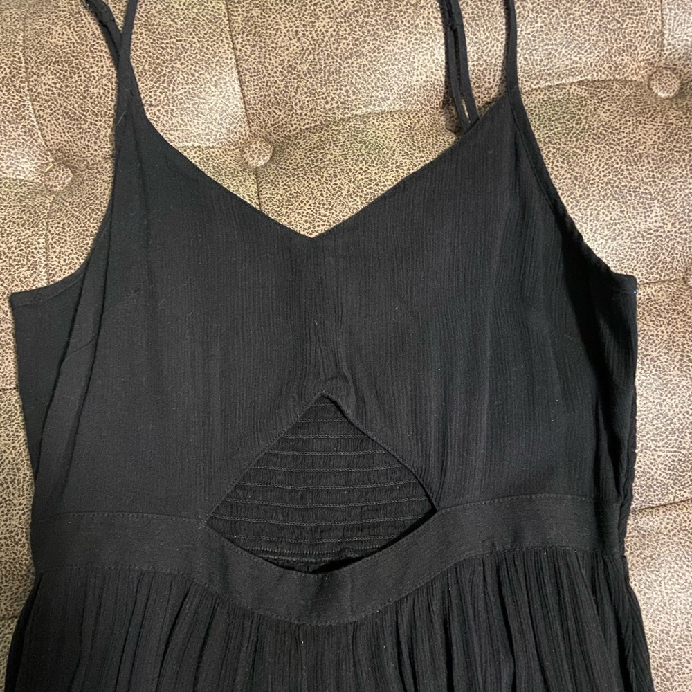 Aerie Black Rayon with cut out in middle, New